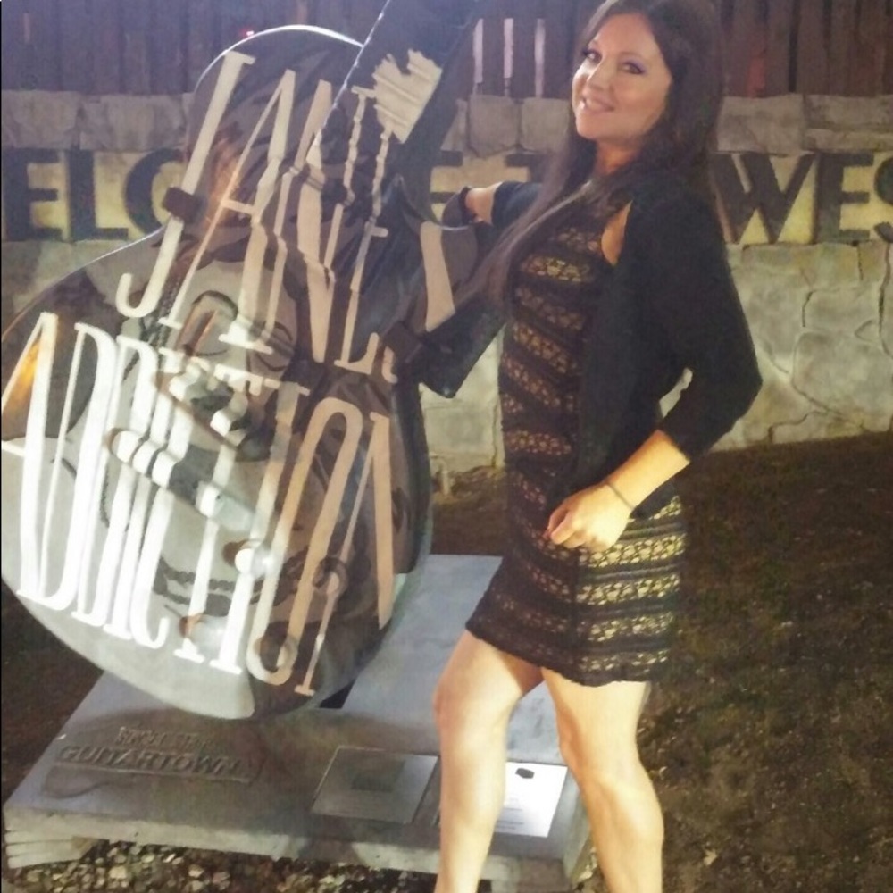 Meet your Posher, Nikki